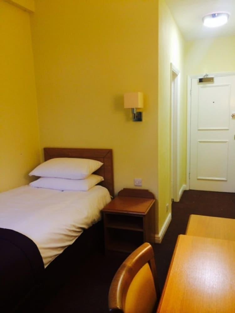 Hotel Dolphin Sa1 Swansea Zewnętrze zdjęcie